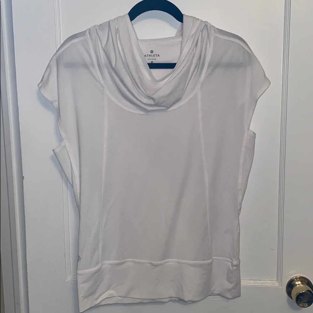 Athleta hooded sleeveless top EUC
